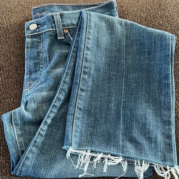 7 for all of Mankind Distressed and Frayed Boycut Button Fly Jeans- Size 27 - Picture 14 of 16